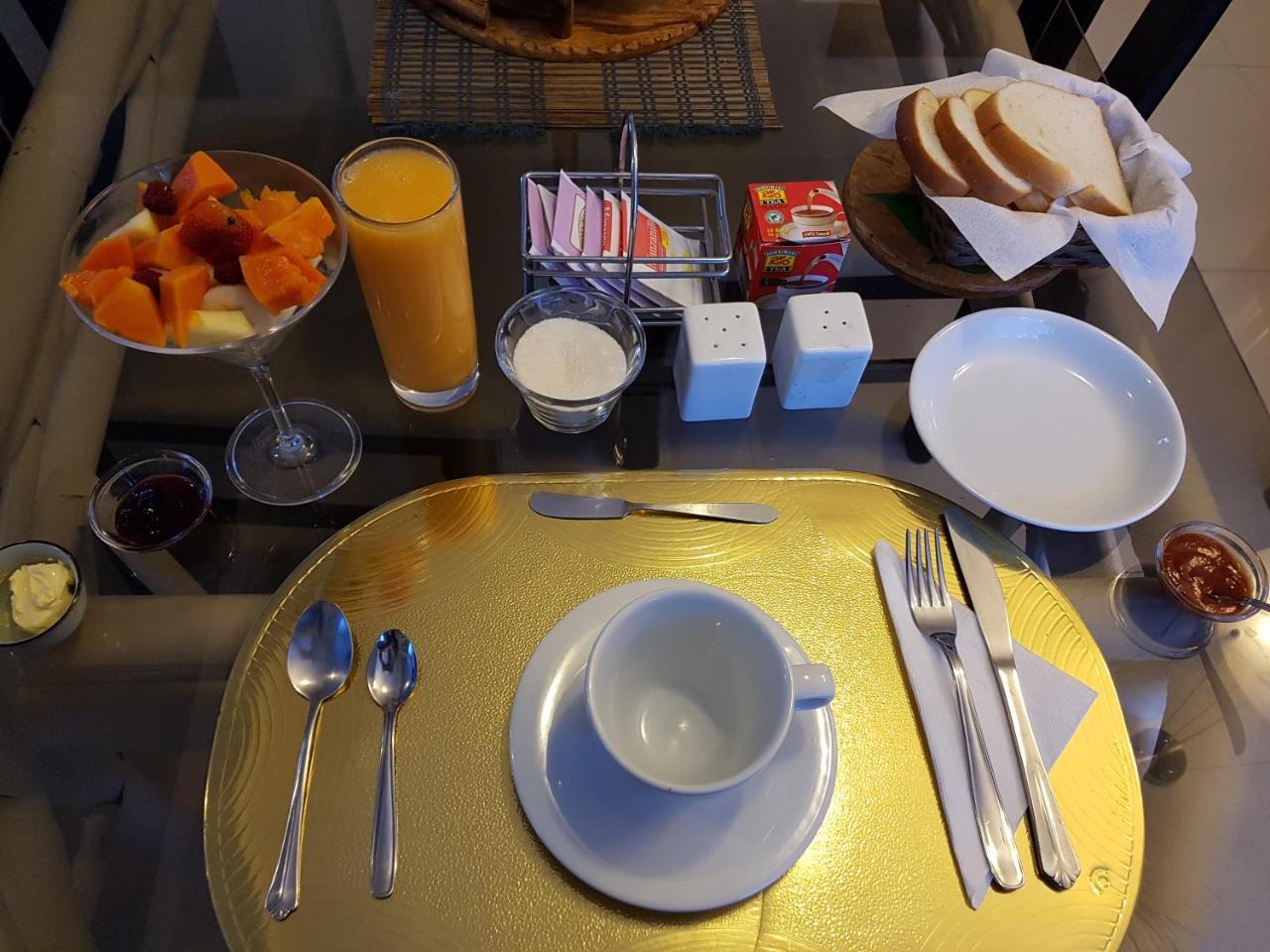 Bed And Breakfast La Uvilla Quito Zewnętrze zdjęcie